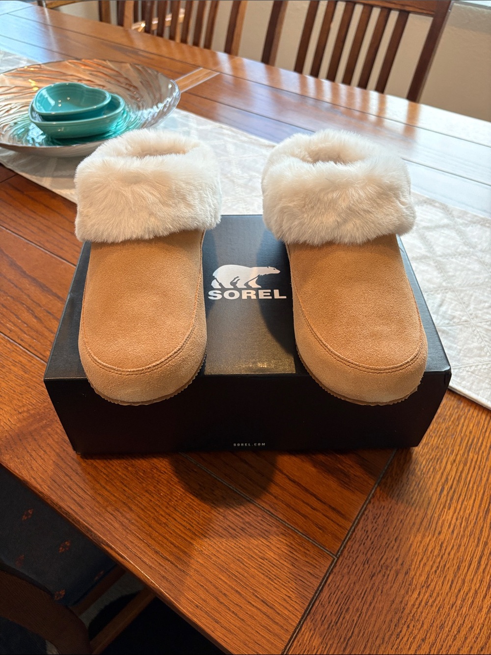 NWT - SOREL Go Coffee Run Slippers
